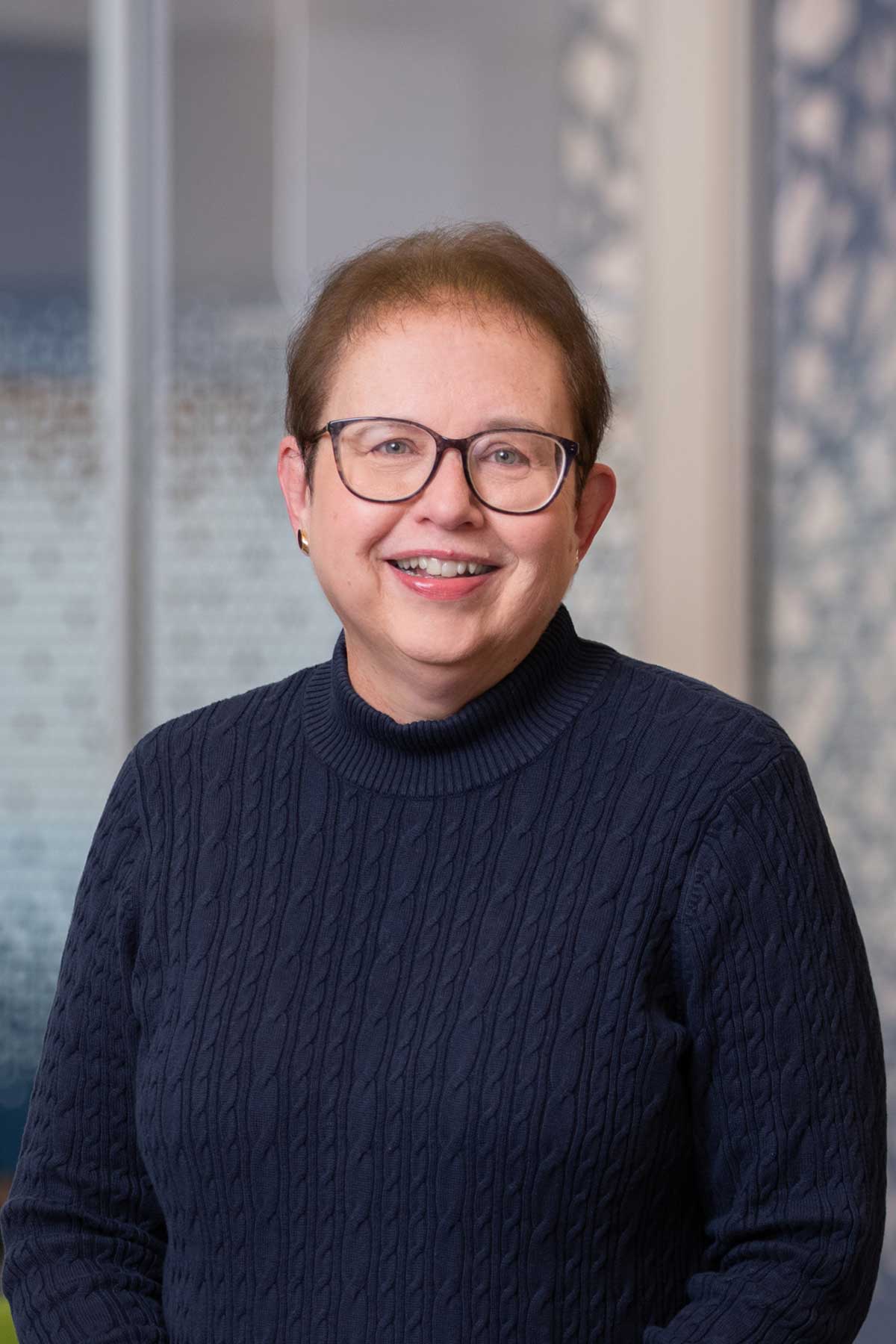 Loripalmer 4693 Cropped Web